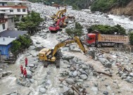 在过去的两个月里，暴雨已经夺去了中国150多人的生命